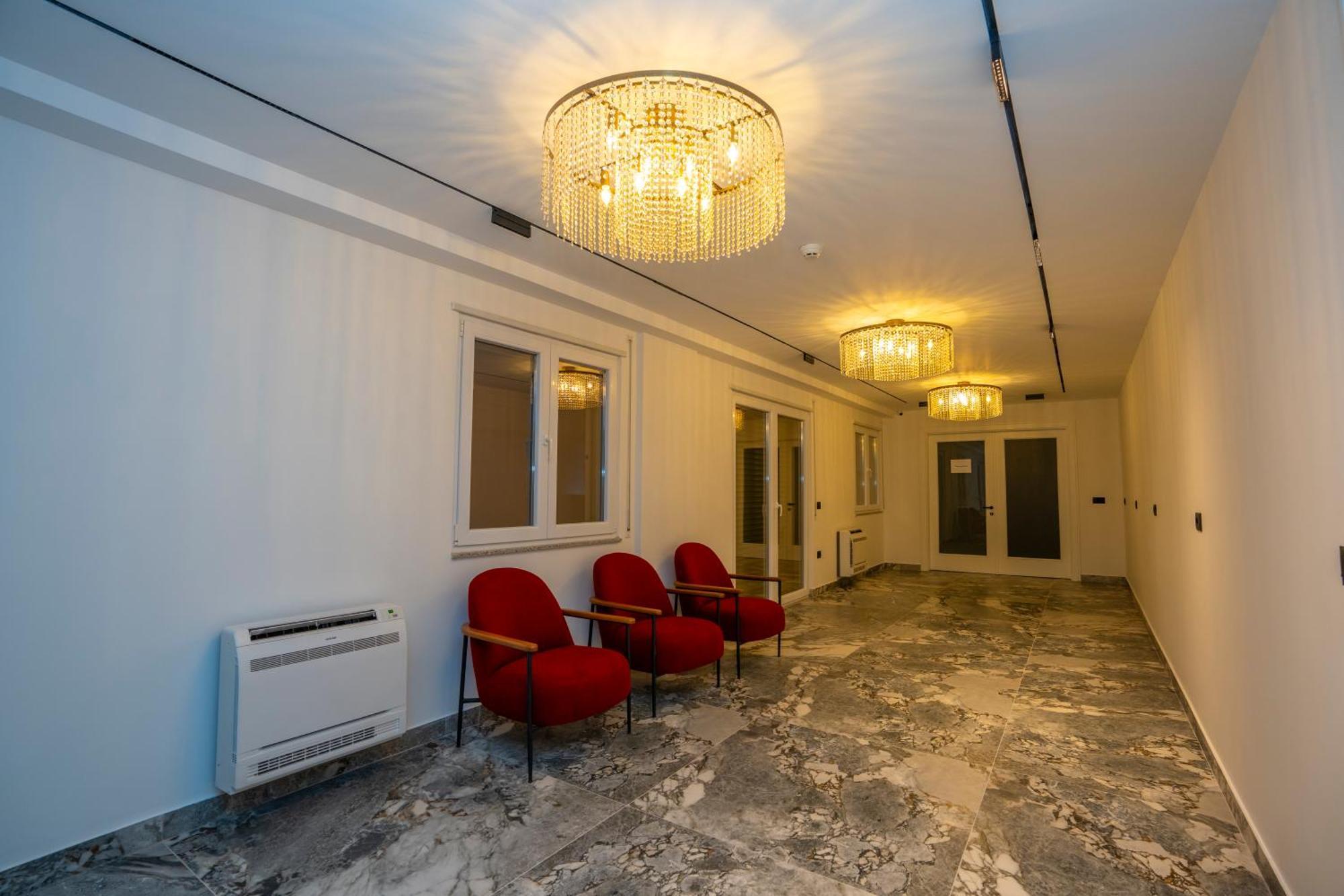 Hotel Mozart Szkodra Zewnętrze zdjęcie